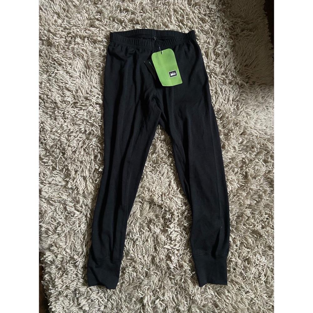REI kids black base layer